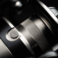 Savage Gear SGS8 4000 FD -Ron Thompson sgp007 2 1280x1280